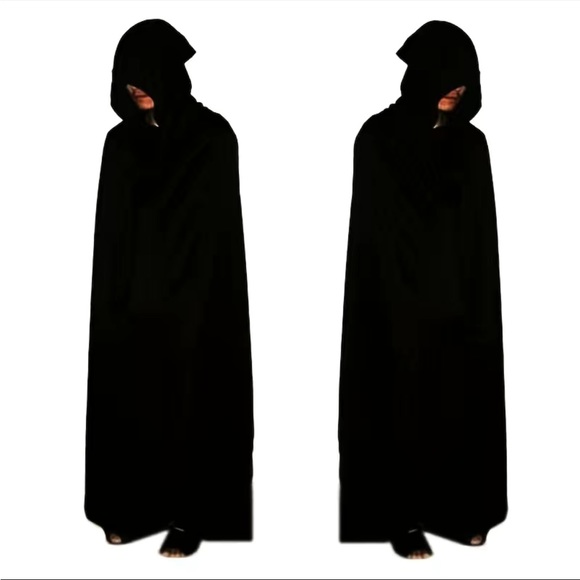🛍️NIP Black hooded cloak - Picture 2 of 2